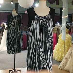 Dusak designs short dress